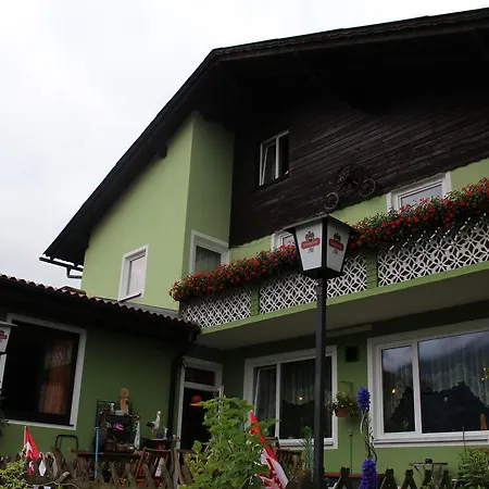 بيت ريفي Zum Stadtwald 3*