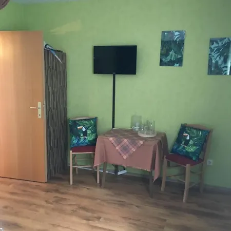 Zum Stadtwald بيت ريفي