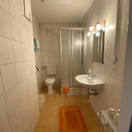 Zum Stadtwald 3* روتنمان