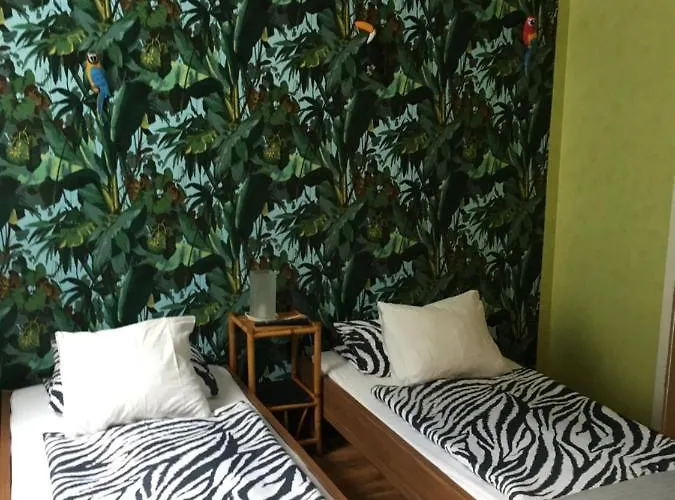 Zum Stadtwald 3* 罗滕曼